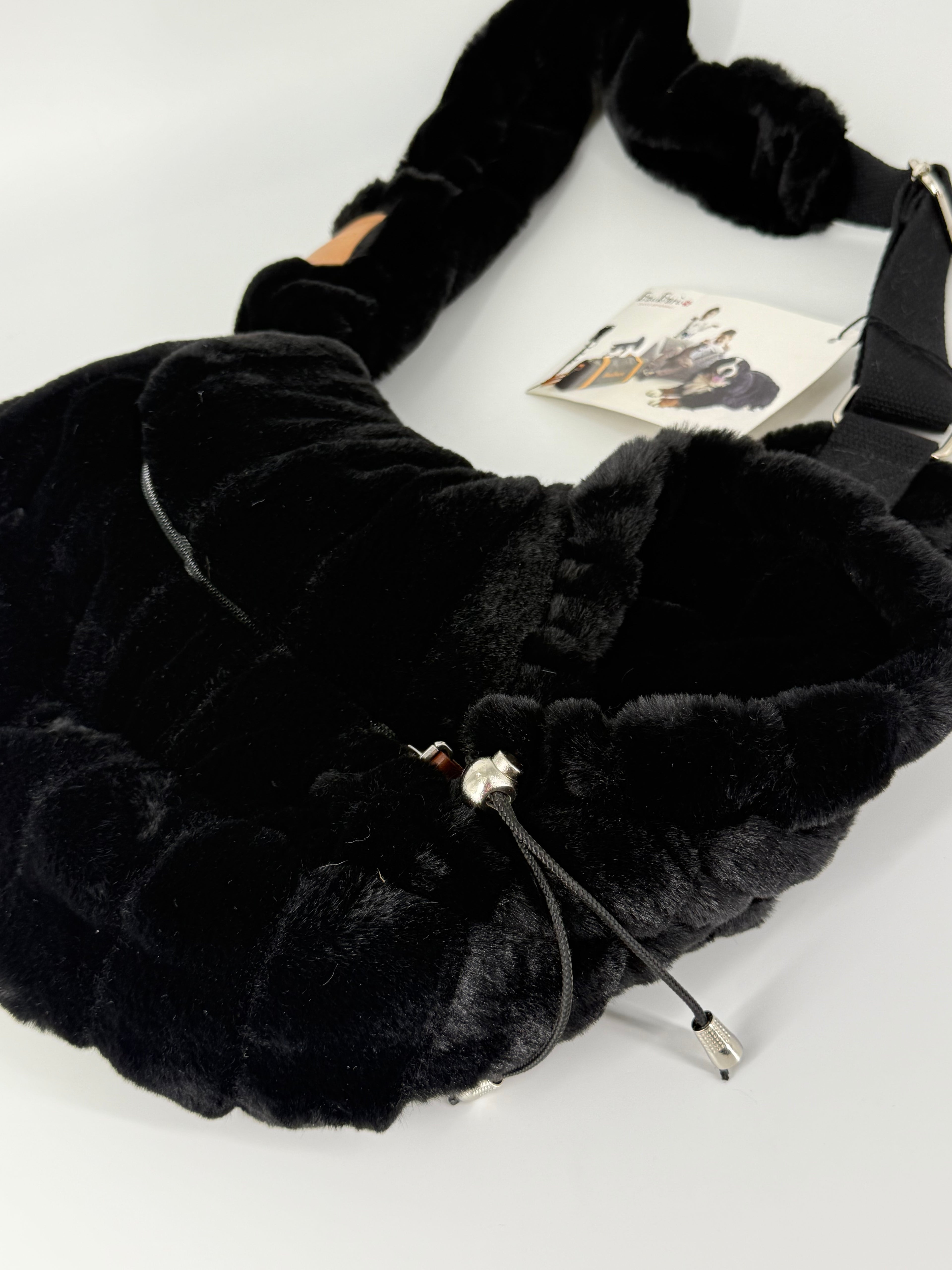 Linus bag Black Trap